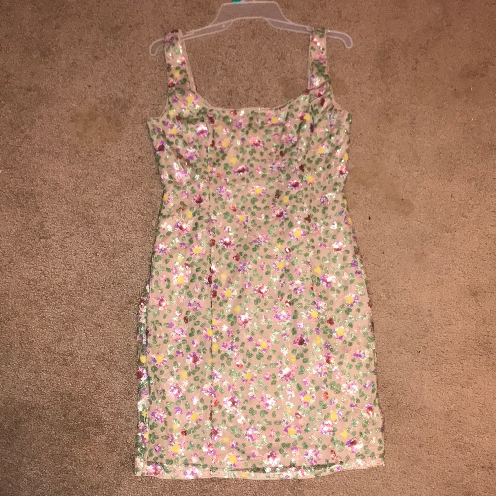 Cocktail sequence lined dress new with tag